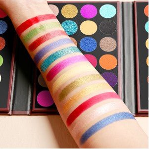 60 Shades Portable-pro Eyeshadow Palette - essenshire by IMAKEUPNOW., INC